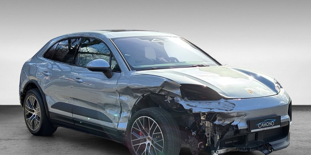 Porsche Macan Electric 4S Bose Pano AHK PASM PDLS+ HA-Lenk 15.287 km 47.500 &euro; Wuppertal 42327