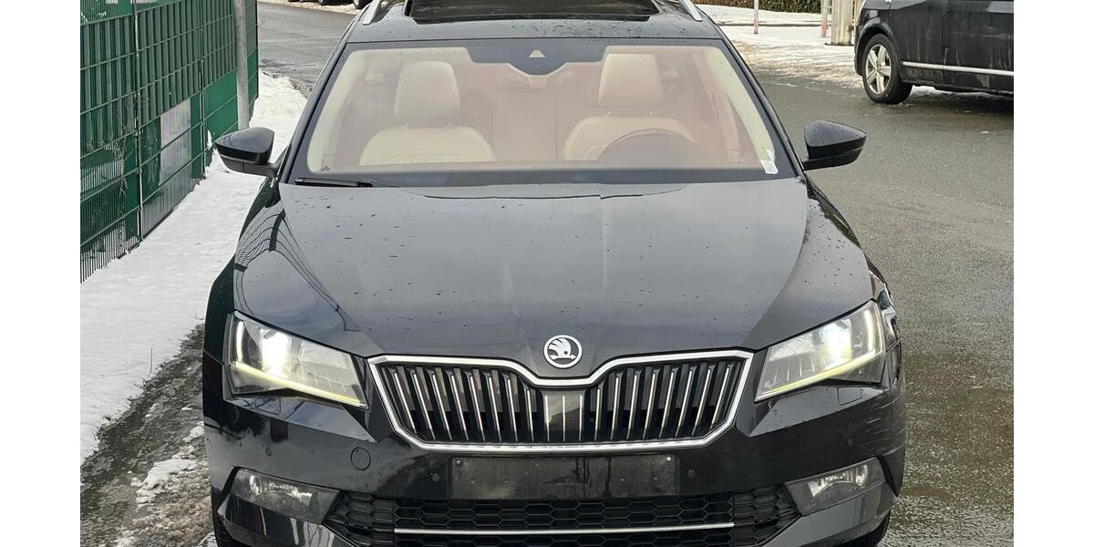 Skoda Superb 339.196 km 8.999 &euro; Essen 45276