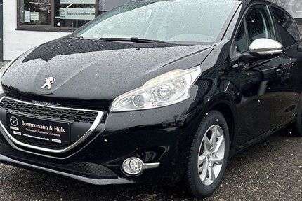 Peugeot 208 78.777 km 7.990 &euro; Dortmund 44263