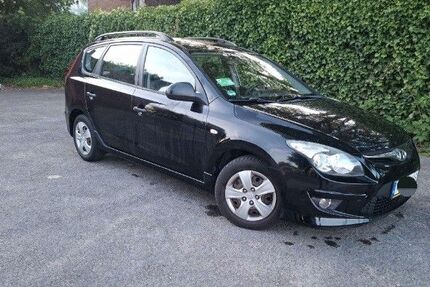 Hyundai i30 206.000 km 1.100 &euro; Herne 44649