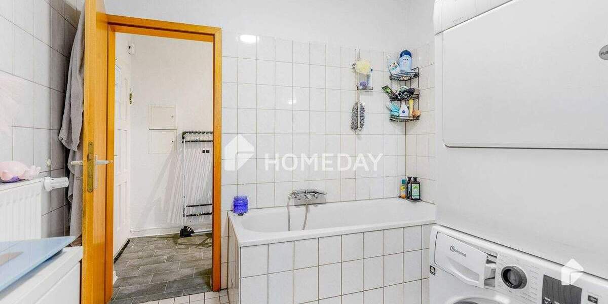 Etagenwohnung Bottrop Welheim - 9 Zimmer, 145 m&sup2;, 195.000&euro; | Angebot:25684218