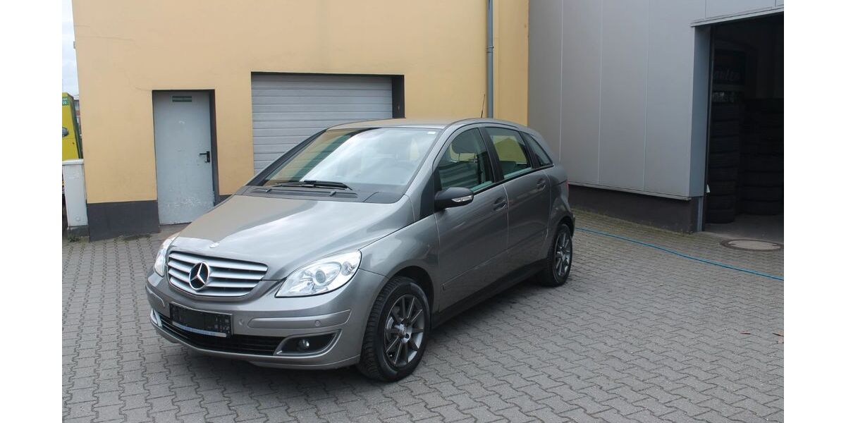 Mercedes-Benz B 170 117.604 km 6.999 &euro; Bochum 44867