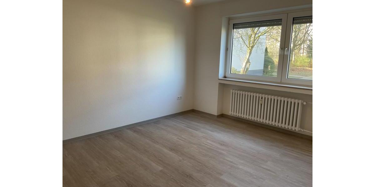 Erdgeschoßwohnung Hattingen Niederbonsfeld - 3 Zimmer, 65 m&sup2;, 650&euro; | Angebot:24635108