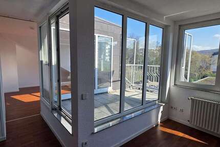 Wohnung Wuppertal Elberfeld - 2.5 Zimmer, 80 m&sup2;, 650&euro; | Angebot:26047981