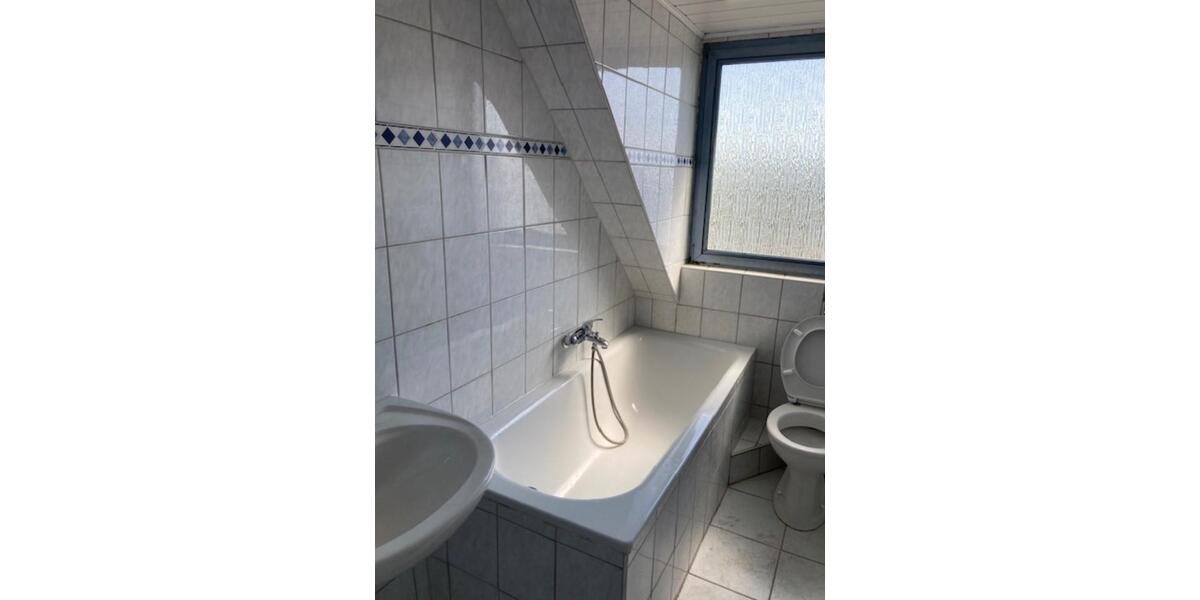 Etagenwohnung Dortmund Innenstadt Nord - 1.5 Zimmer, 38 m&sup2;, 300&euro; | Angebot:25905022