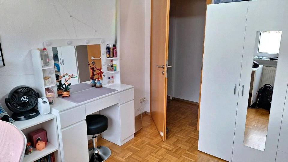 Maisonettenwohnung Essen Stadtbezirk III - 4 Zimmer, 100 m&sup2;, 1.000&euro; | Angebot:25931902