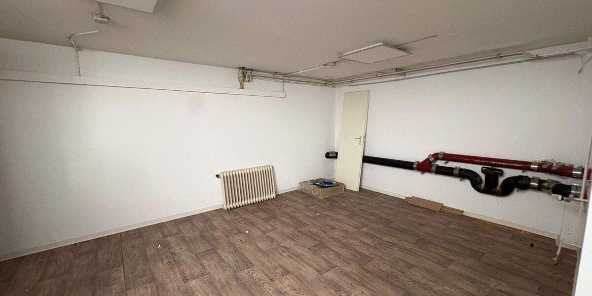 Gewerbeobjekt Dortmund Barop - 4 Zimmer, 1.200&euro; | Angebot:25745966