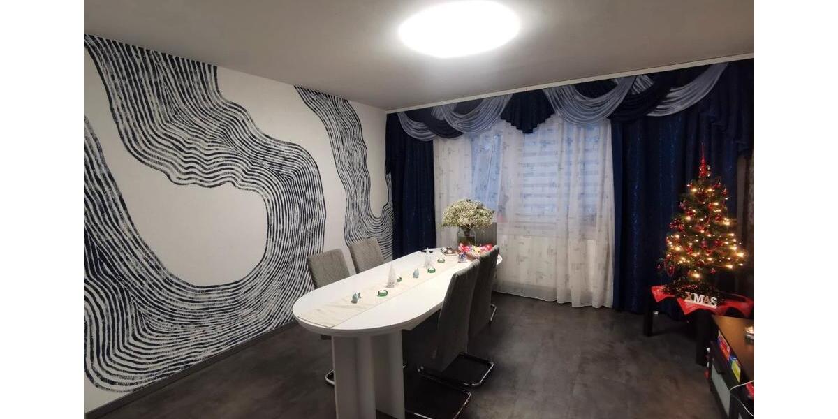 Einfamilienhaus Wuppertal Dönberg - 8 Zimmer, 240 m&sup2;, 650.000&euro; | Angebot:25638728