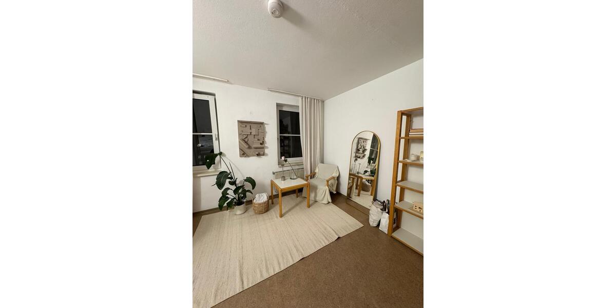 Etagenwohnung Dortmund Hombruch - 1.5 Zimmer, 25 m&sup2;, 570&euro; | Angebot:25853556