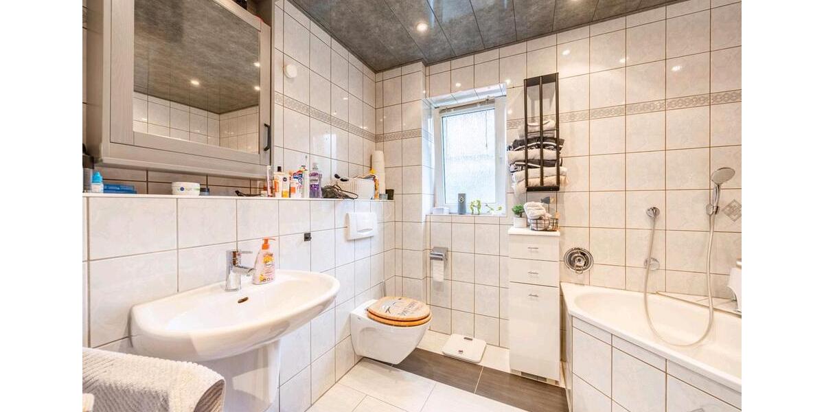 Etagenwohnung Castrop-Rauxel Becklem - 2.5 Zimmer, 69 m&sup2;, 580&euro; | Angebot:25943422