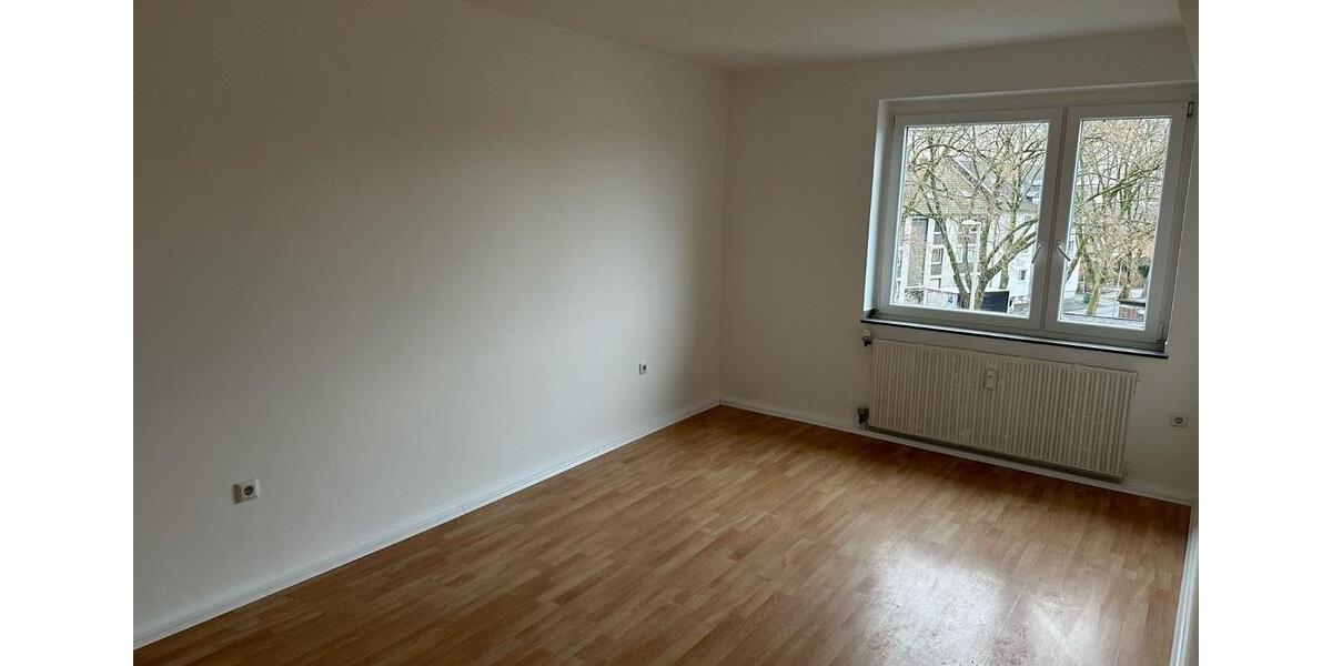 Etagenwohnung Oberhausen Alstaden - 3 Zimmer, 65 m&sup2;, 460&euro; | Angebot:26335337