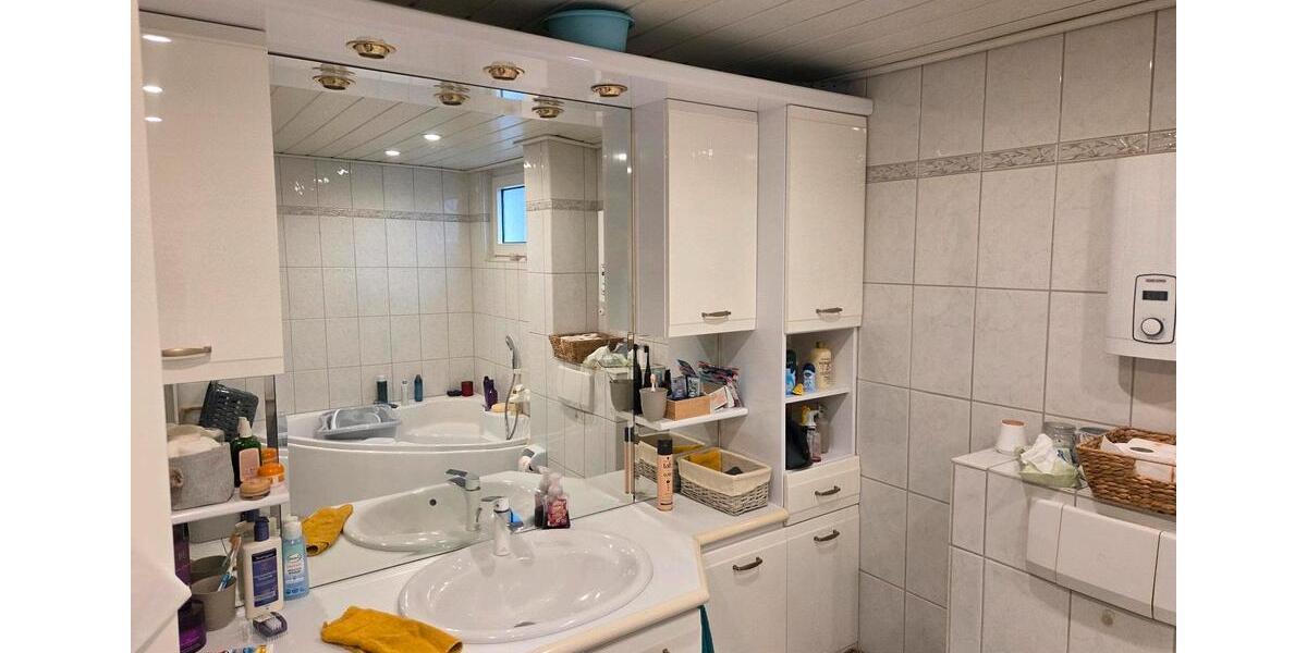 Erdgeschoßwohnung Essen Stadtbezirk IV - 3 Zimmer, 119 m&sup2;, 1.900&euro; | Angebot:25944890