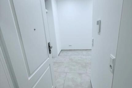 Wohnung Wuppertal Gemarkung Langerfeld - 2 Zimmer, 82 m&sup2;, 850&euro; | Angebot:25874684