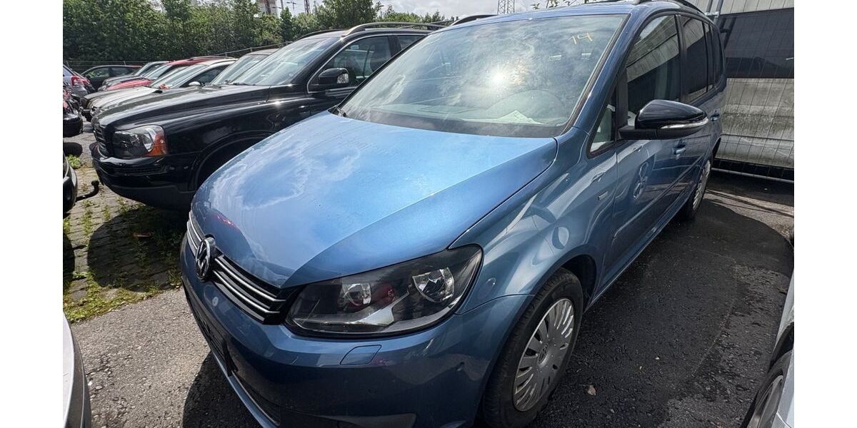 VW Touran 233.000 km 4.799 &euro; Bottrop 46238