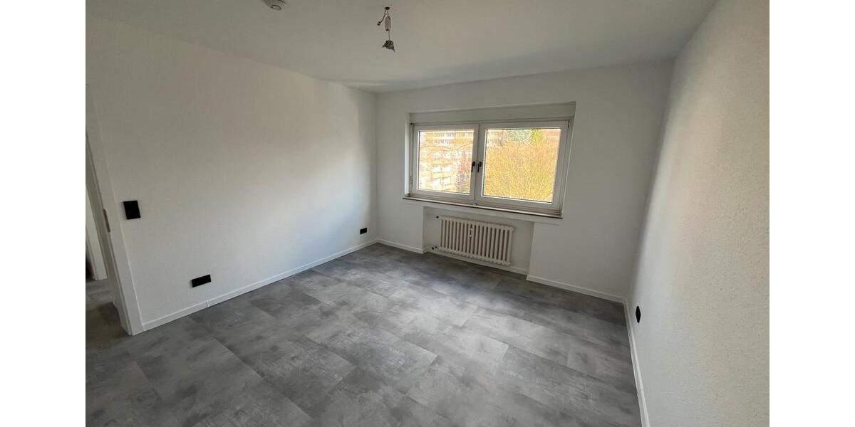 Etagenwohnung Dortmund Brackel - 3.5 Zimmer, 77 m&sup2;, 1.150&euro; | Angebot:25974950