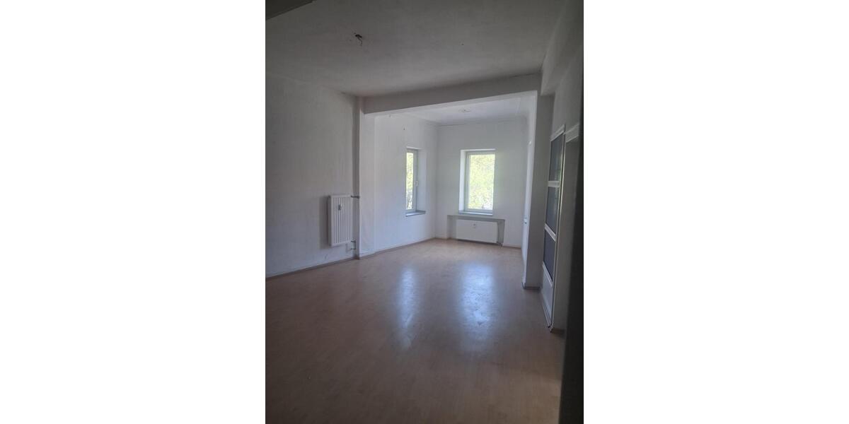 Etagenwohnung Gelsenkirchen - 5 Zimmer, 100 m&sup2;, 700&euro; | Angebot:26546029