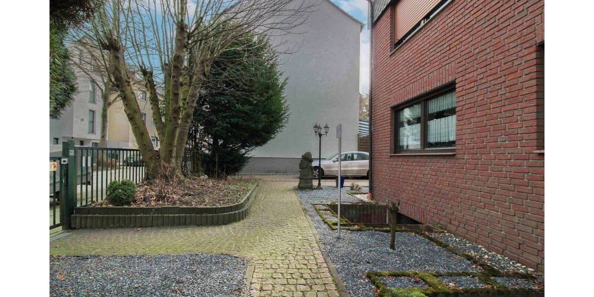 Einfamilienhaus Essen Frintrop - 6 Zimmer, 265 m&sup2;, 899.000&euro; | Angebot:26826071