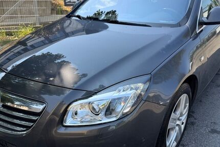 Opel Insignia 246.587 km 2.850 &euro; Essen 45356