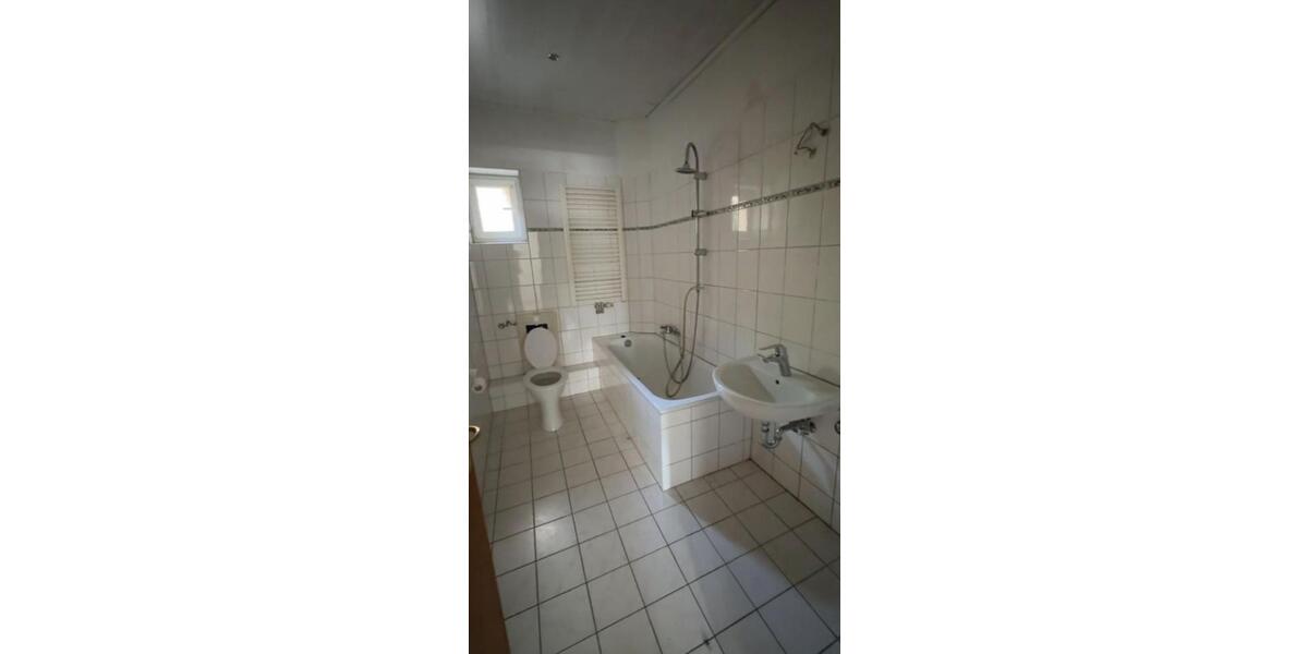 Erdgeschoßwohnung Hagen - 3 Zimmer, 76 m&sup2;, 500&euro; | Angebot:25433179