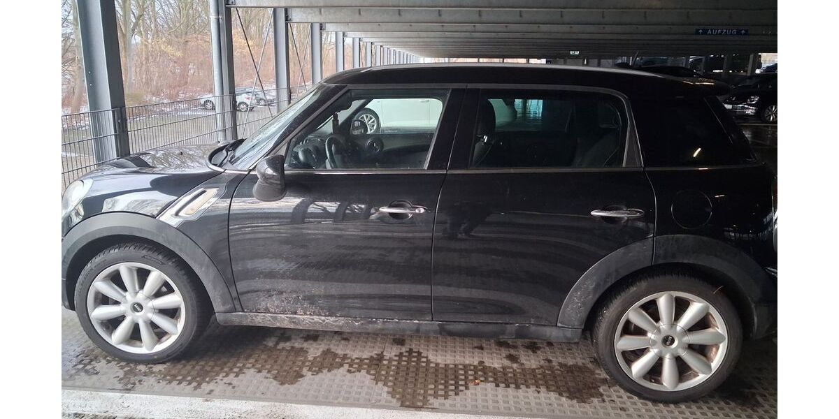 Mini Countryman D (Cooper) 218.000 km 3.300 &euro; Dorsten 46284