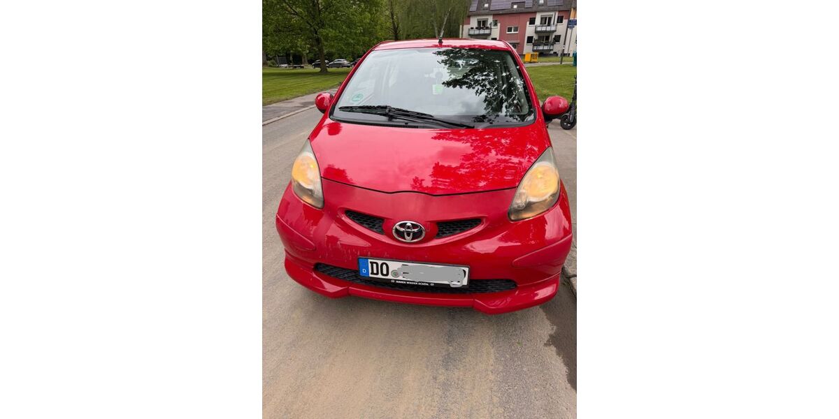Toyota Aygo (X) 119.245 km 1.500 &euro; Dortmund 44227