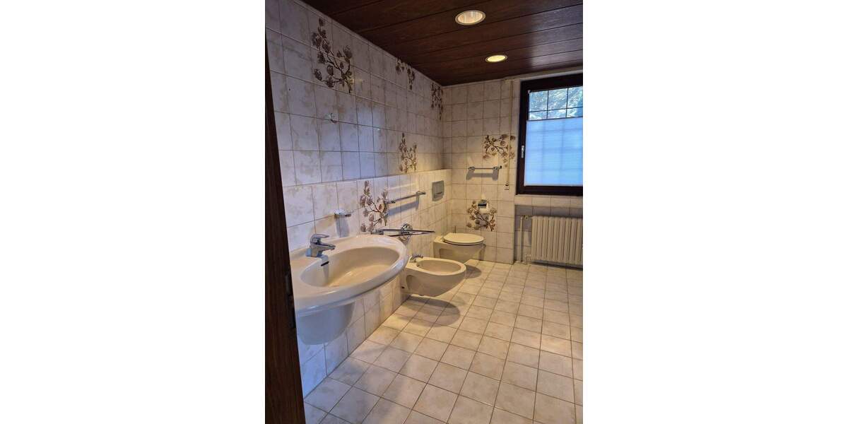 Mehrfamilienhaus, Wohnhaus Schwerte Villigst - 7 Zimmer, 299 m&sup2;, 550.000&euro; | Angebot:25667989