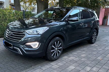 Hyundai Grand Santa Fe 212.000 km 12.490 &euro; Selm 59379
