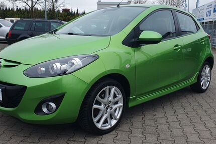 Mazda 2 99.304 km 7.499 &euro; Essen 45326