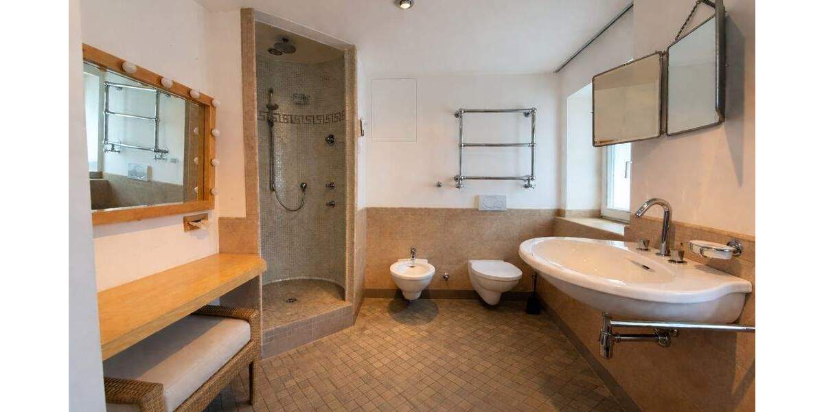 Einfamilienhaus Gelsenkirchen Altstadt - 6 Zimmer, 188 m&sup2;, 265.000&euro; | Angebot:25707169