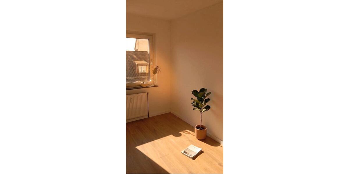 Etagenwohnung Gelsenkirchen Ückendorf - 4 Zimmer, 75 m&sup2;, 590&euro; | Angebot:26415633