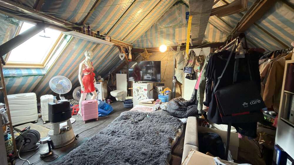 Zwei vermietete Wohneinheiten mit großem Garten und ausbaufähigem DG zur WohnungMaisonette - Etagenwohnung Essen Stadtbezirk VI | Angebot:24796116