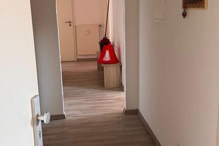 Wohnung Bochum - 3 Zimmer, 72 m&sup2;, 960&euro; | Angebot:25968670