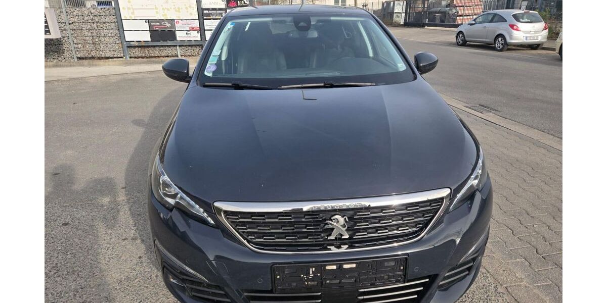 Peugeot 308 103.000 km 10.590 &euro; Gelsenkirchen 45884