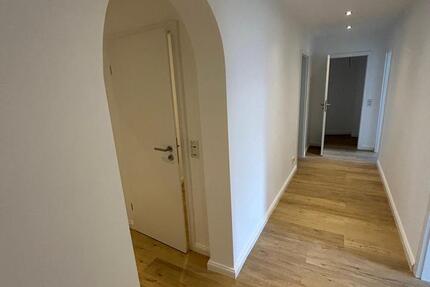 Wohnung Wuppertal Arrenberg - 3 Zimmer, 64 m&sup2;, 682&euro; | Angebot:25891661