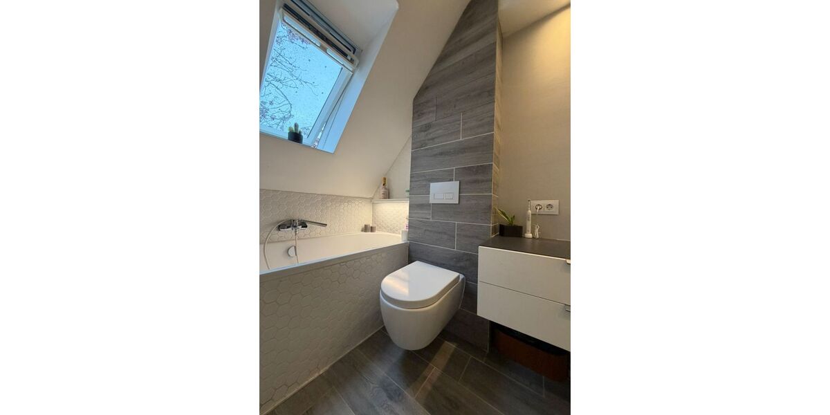 Provisionsfrei* Ein Zuhause zum Wohlfühlen - gepflegtes Reihenendhaus in ruhiger Lage - Reihenhaus Essen Stadtbezirk IV | Angebot:26927285