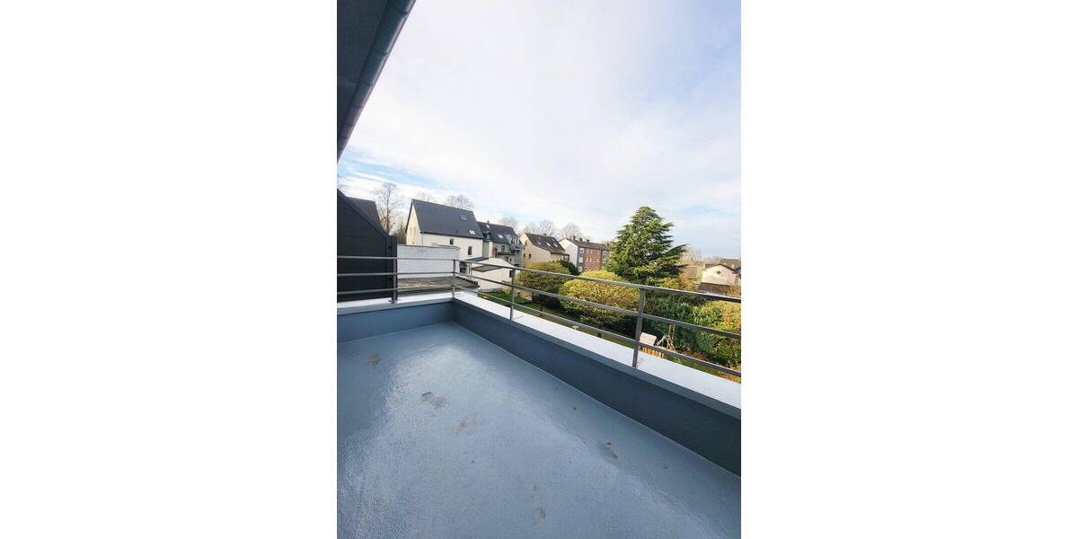 Etagenwohnung Mulheim an der Ruhr Broich - 3 Zimmer, 105 m&sup2;, 370.000&euro; | Angebot:25934077