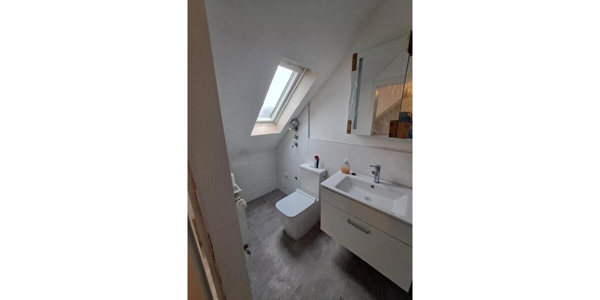 Dachgeschoßwohnung Essen Stadtbezirk IV - 2 Zimmer, 59 m&sup2;, 620&euro; | Angebot:25809242