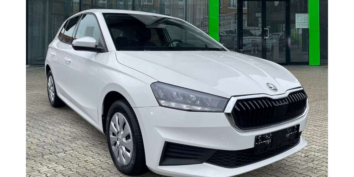 Skoda Fabia 19.000 km 14.990 &euro; Mülheim / Ruhr 45479