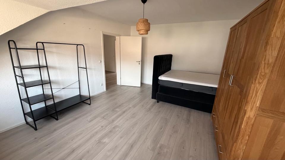 Etagenwohnung Gelsenkirchen Buer - 2 Zimmer, 62 m&sup2;, 695&euro; | Angebot:25943408