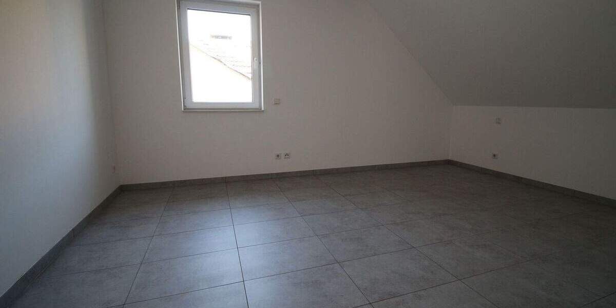 Etagenwohnung Hagen Haspe - 2 Zimmer, 74 m&sup2;, 720&euro; | Angebot:25929887