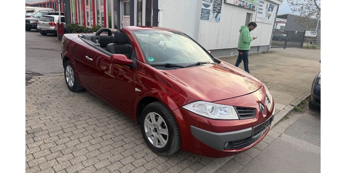 Renault Megane 150.000 km 3.000 &euro; Essen 45143