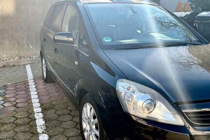 Opel Zafira 174.000 km 3.550 &euro; Essen 45141
