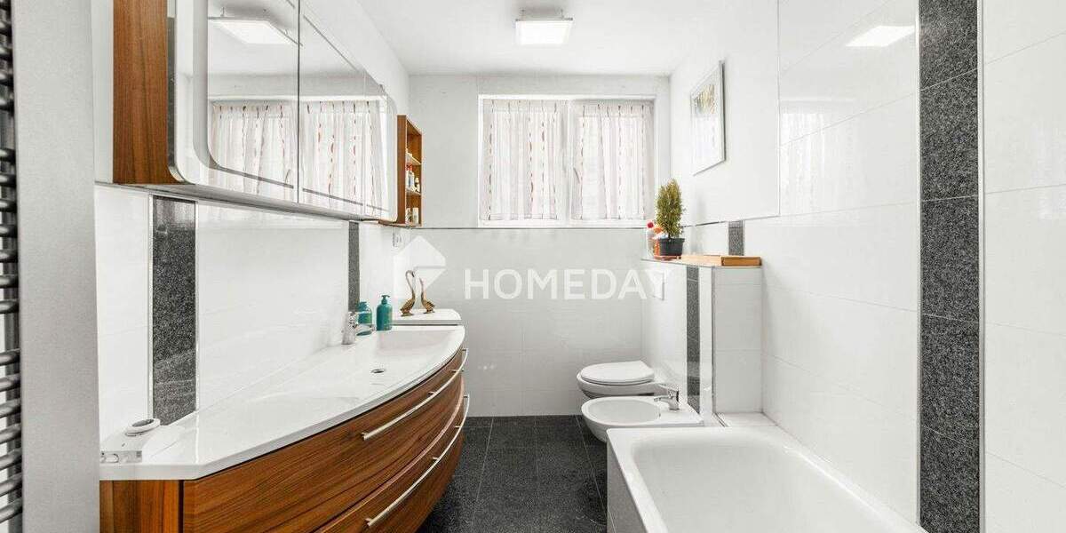 Etagenwohnung Dortmund Westerfilde - 3 Zimmer, 89 m&sup2;, 165.000&euro; | Angebot:25677748