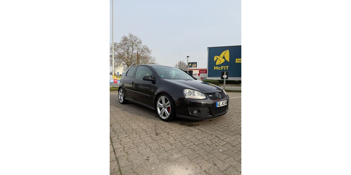 VW Golf 230.000 km 6.499 &euro; Gelsenkirchen 45879