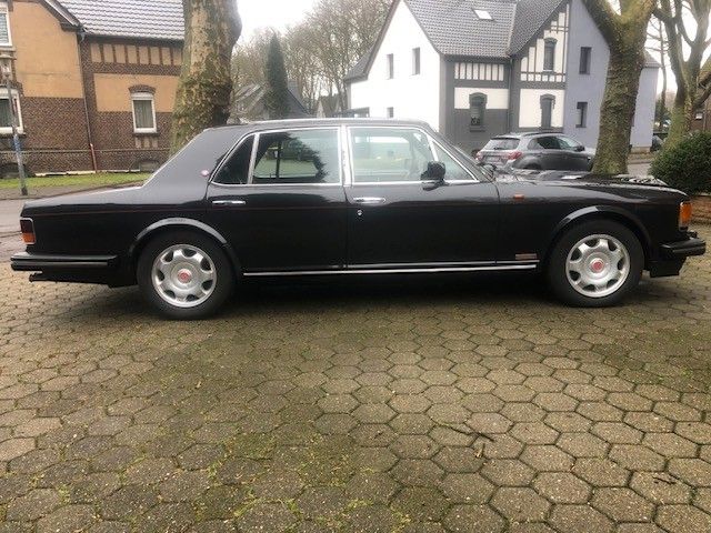 Bentley Brooklands 116.308 km 25.900 &euro; Gladbeck 45968