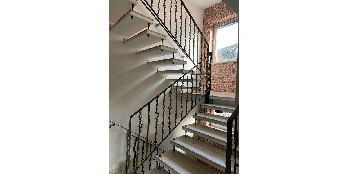 Etagenwohnung Recklinghausen Berghausen - 9 Zimmer, 33 m&sup2;, 455&euro; | Angebot:26023940