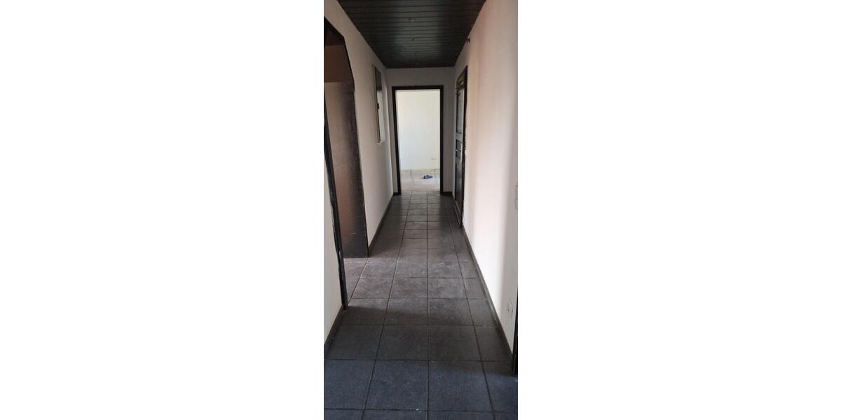 Provisionsfrei* Geräumige 4-Zi.-Wohnung Kamblickweg, 104 m², bezugsfrei - Etagenwohnung Essen Kray | Angebot:25370967