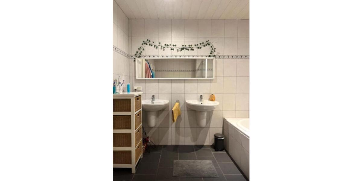 Terrassenwohnung Bochum Laer - 1 Zimmer, 14 m&sup2;, 414&euro; | Angebot:26095925