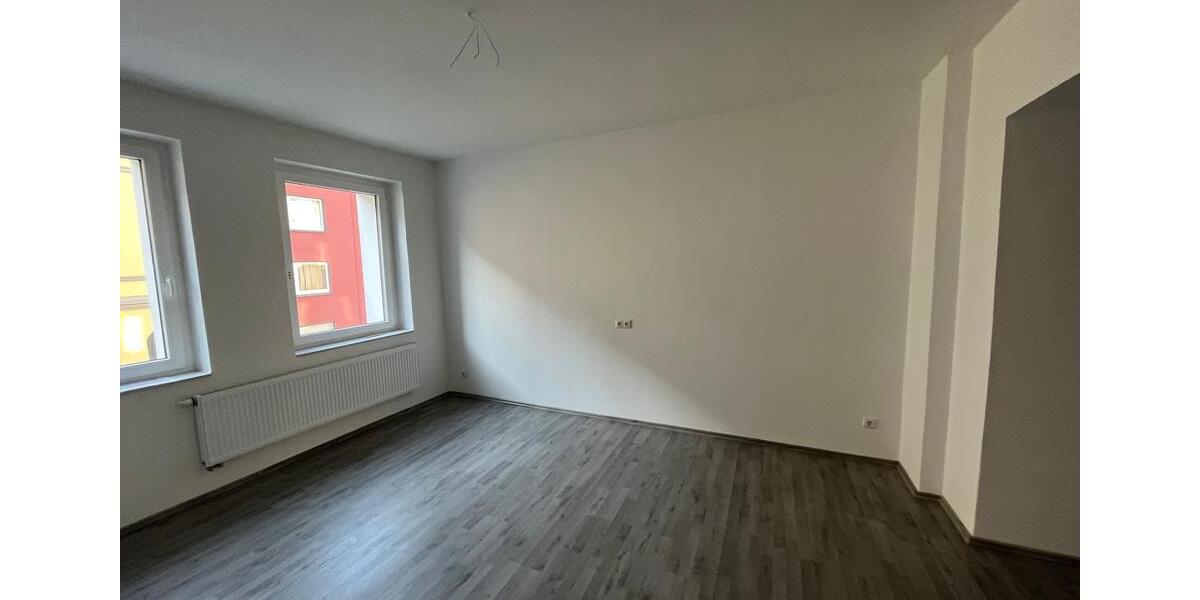 Etagenwohnung Gelsenkirchen Gelsenkirchen-Mitte - 2 Zimmer, 65 m&sup2;, 600&euro; | Angebot:25918612
