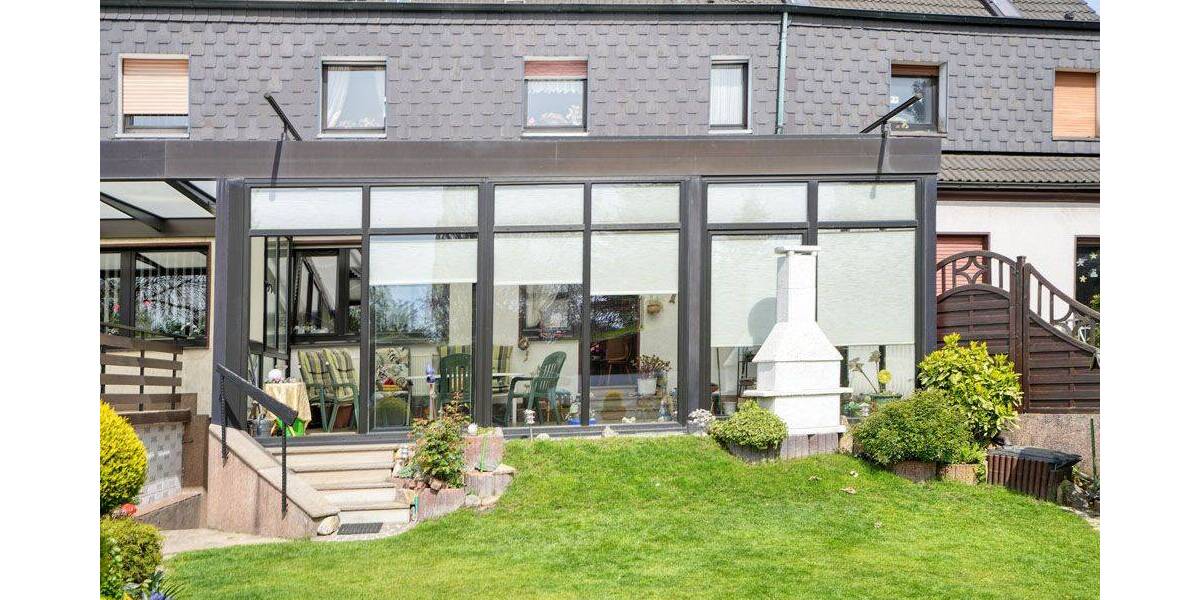 Reihenmittelhaus Bochum Harpen - 5 Zimmer, 109 m&sup2;, 295.000&euro; | Angebot:26570407